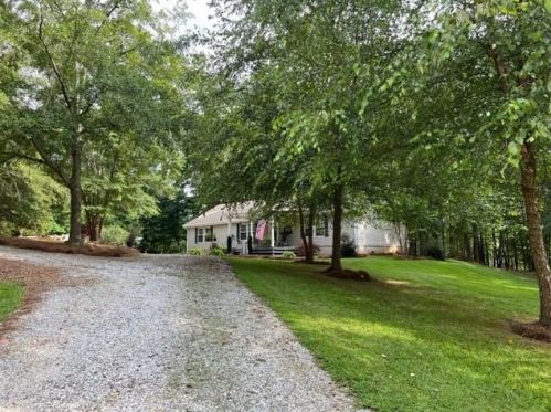 462 Wo Smith Rd, Jefferson GA  30549-3083 exterior