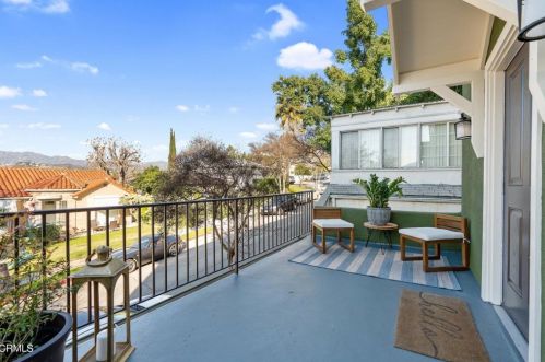 1234 Romulus Dr, Glendale, CA 91205-3749