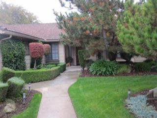 5433 Los Altos Ave, Fresno, CA 93722-3608