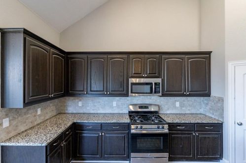 11320 Live Oak Crk Dr, Fort Worth TX  76108 exterior