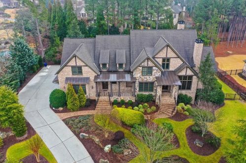 889 Crescent River Pass, Suwanee, GA 30024-1705