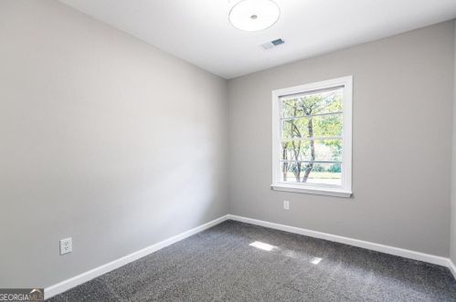 5864 Ronnie Dr, Rex GA 30273-1059 exterior