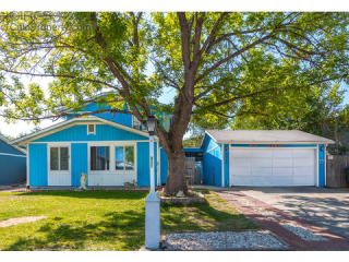 1048 Ponderosa Cir, Longmont CO  80504-3942 exterior