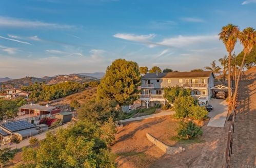 31959 Via Ararat Dr, Bonsall, CA 92003-4341
