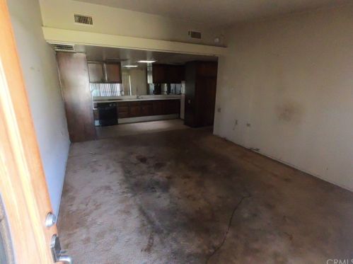 13140 Del Monte Dr, Seal Beach, CA 90740-4396