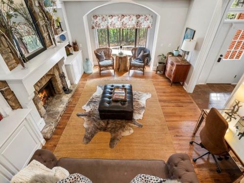 1892 Harper Rd, Atlanta GA  30318-3070 exterior