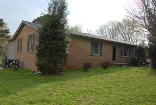 142 Oakley St, Hillsboro, TN 37342-3554
