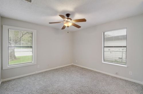 2302 Barton Skwy, Austin TX  78704-4704 exterior