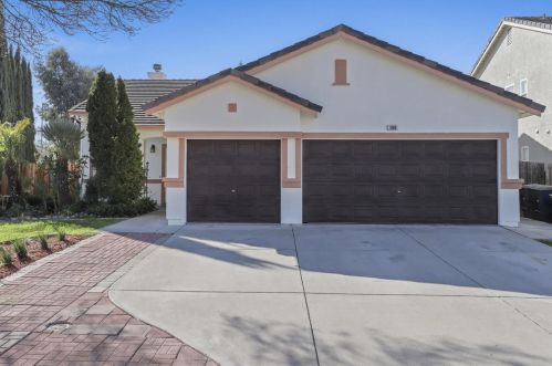 1660 Treehaven Ln, Tracy, CA 95376-5635