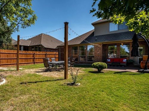 2605 Las Ventanas Trl, Fort Worth TX  76131-2808 exterior