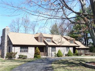 25 Box Mountain Dr, Vernon, CT 06066-6304