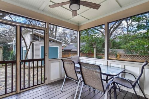 356 Ferguson St, Atlanta GA  30307-2085 exterior