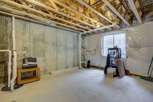 4115 Royal Mews Cir, Naperville IL  60564-7174 exterior