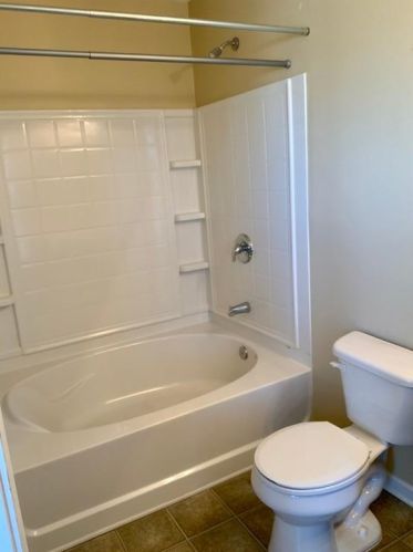 6410 Ellenwood Dr, Rex GA 30273-5046 exterior