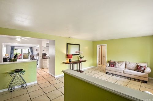 1350 Prospero Dr, Glendora, CA 91740-4965