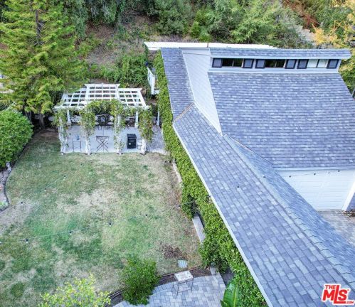 1463 Beaudry Blvd, Glendale CA  91208-1707 exterior