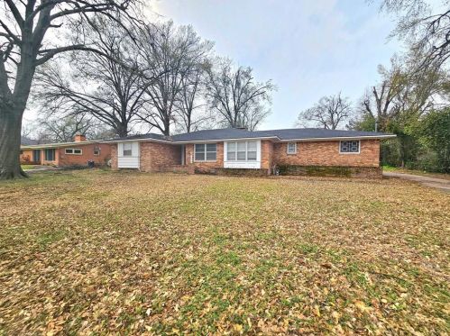 521 Church St, Sulphur Springs TX  75482-2609 exterior