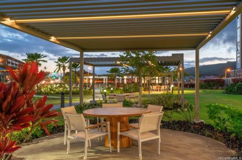 7000 Hawaii Kai Dr, Honolulu HI  96825-3112 exterior
