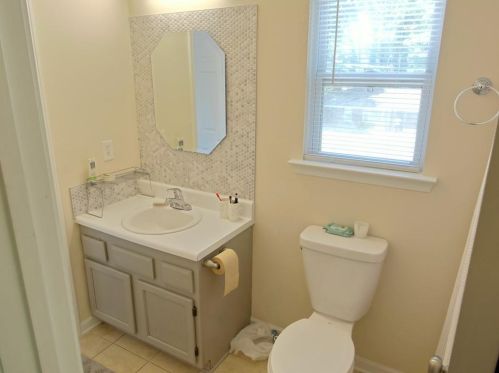 2650 Burton Rd, Atlanta GA  30311-1224 exterior