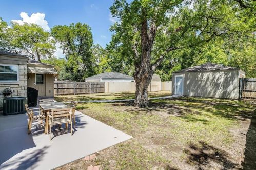 3623 Kell St, Fort Worth TX  76109-2817 exterior