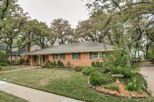 919 Lane St, Irving, TX 75061-2339