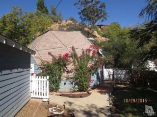 23523 Brooks Rd, Chatsworth, CA 91311-6303