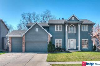 5213 Timberridge Dr, Omaha, NE 68133-2781
