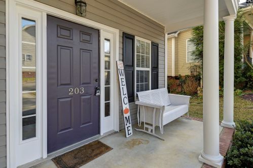 203 Naples Ave, Cayce-West Columbia SC  29033-4001 exterior