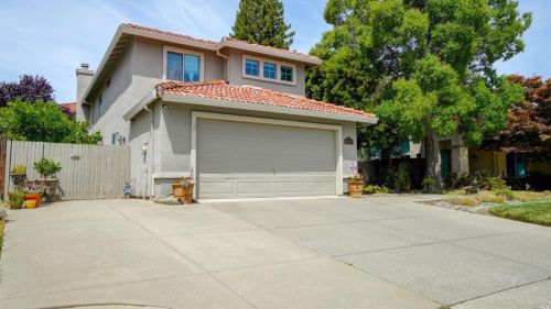 225 Boulderidge Ct, Vacaville, CA 95688-1059