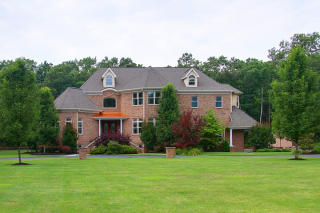 113 Huntington Dr, Elm, NJ 08037-2727