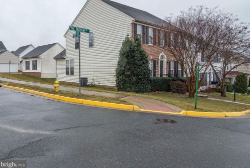 2455 Five Fathom Cir, Woodbridge, VA 22191-6321