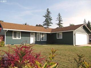 87589 Esprit Ct, Veneta, OR 97487-8716