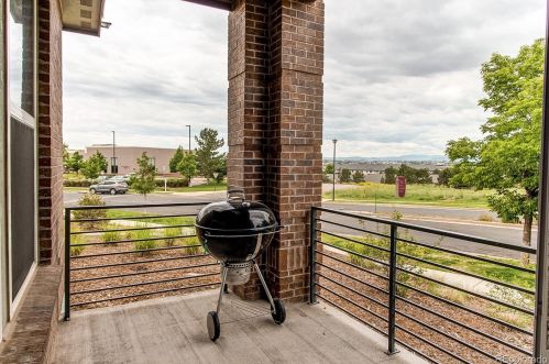 14653 Belleview Dr, Aurora CO 80015-2258 exterior