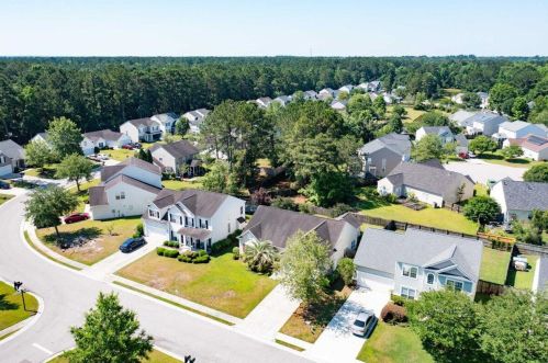 108 Towering Pine Dr, Ladson, SC 29456-3712