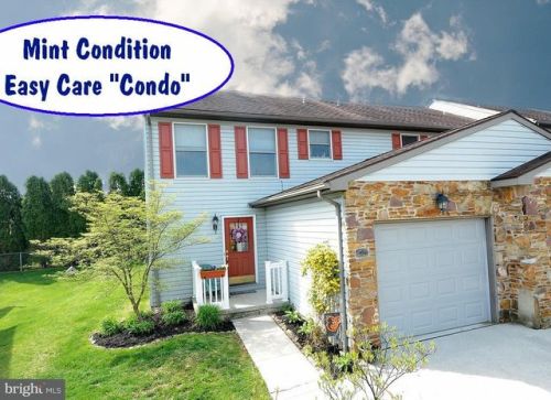 426 Springbrook Ct, Hanover PA  17331-2745 exterior