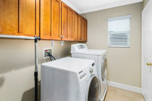 42234 Marbella St, Lancaster CA 93536 exterior