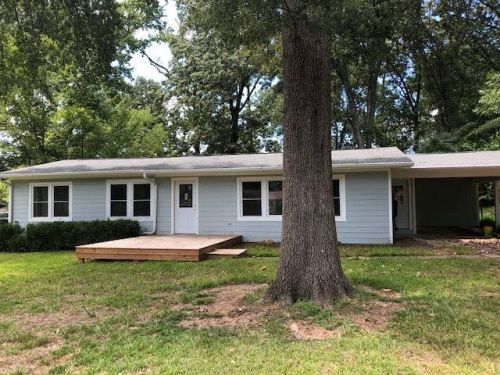 205 Wills Dr, Daingerfield, TX 75638-1441
