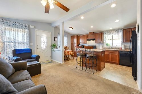 45 Maple Via, Anaheim CA  92801-1036 exterior