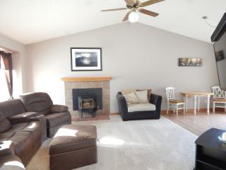 27375 Plainview Dr, Kiowa, CO 80117-8828