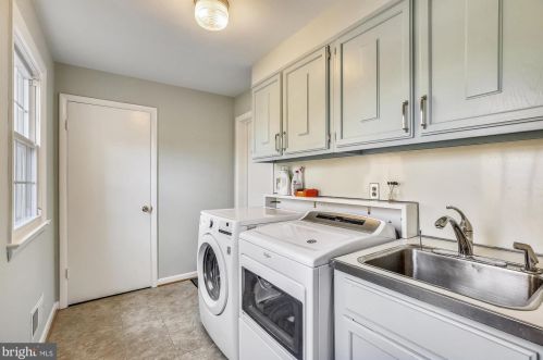 12704 Hammonton Rd, Silver Spring MD 20904-3563 exterior