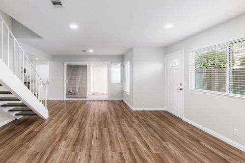 281 Countryhaven Rd, Encinitas, CA 92024-3106