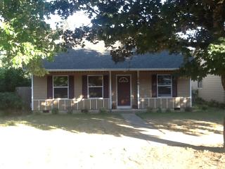 206 Alder St, Grand Island, OR 97114-9765