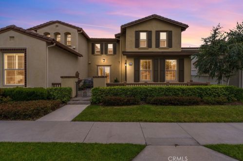56 Freeland, Irvine, CA 92602-1652