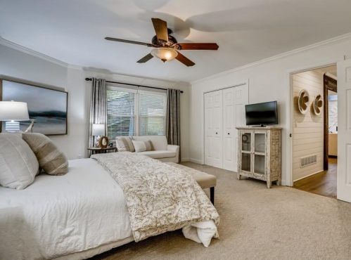290 Halah Cir, Atlanta GA  30328-5241 exterior