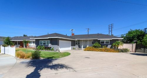 11245 Mac St, Garden Grove, CA 92841-1619