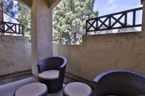 2005 Lakeridge Cir, Chula Vista CA  91913-2397 exterior