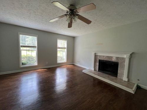 220 Brolley Woods Dr, Holly Springs, GA 30189-2374