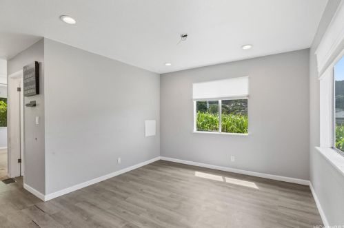 2449 Kula Kolea Dr, Honolulu HI  96819-2825 exterior