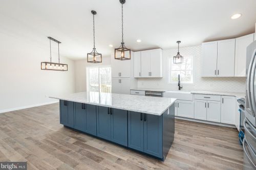 414 Sabrina Ln, Hedgesville, WV 25427-7338