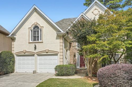 2031 Lenox Cove Cir, Atlanta, GA 30319-5377